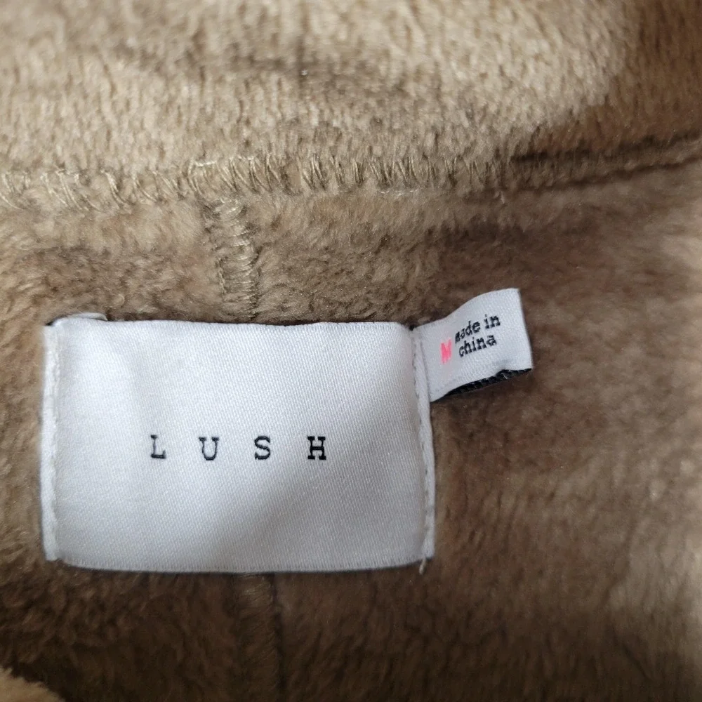 Lush Jacket Womens Medium Beige Fleece Full Zip Collared Pockets‎ Bomber
